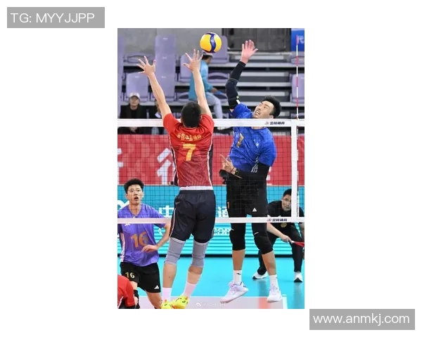 CBA11赛季山东队对阵上海队精彩对决全场回顾与分析