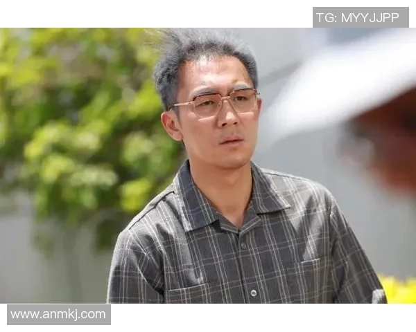 洛格伦与欧本激战正酣比分悬念迭起精彩瞬间回顾