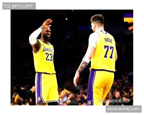 湖人对决快船精彩直播间全程回放与赛后分析尽在此处 湖人对决快船精彩直播间全程回放与赛后分析尽在此处