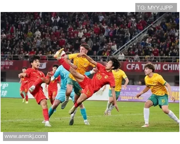 鲁本迪亚斯的足球之路：从青训到世界顶级后卫的蜕变与荣耀