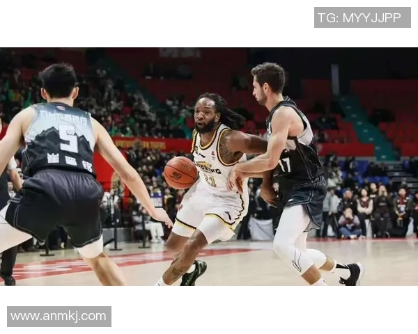 CBA精彩对决辽宁队与福建队全场比赛录像回顾与精彩瞬间分析