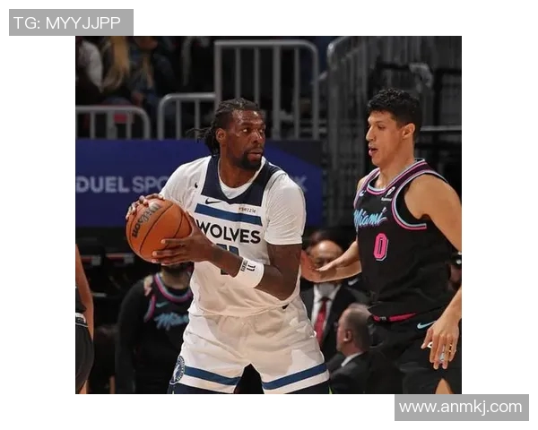 森林狼与热火精彩对决视频回顾全场亮点瞬间尽在其中